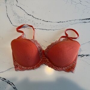 Natori Feathers 34DD Coral Lace Underwire Bra Iconic Style